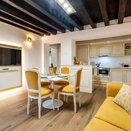 Laguna D'Oro Luxury Apartments Venise Extérieur photo